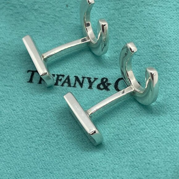 Tiffany 1837 Horseshoe Luck Cufflinks in Sterling Silver - Picture 7 of 10